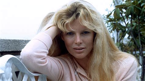 kim basinger legs|Kim Basinger Then & Now: Photos From Her Young Years to Today